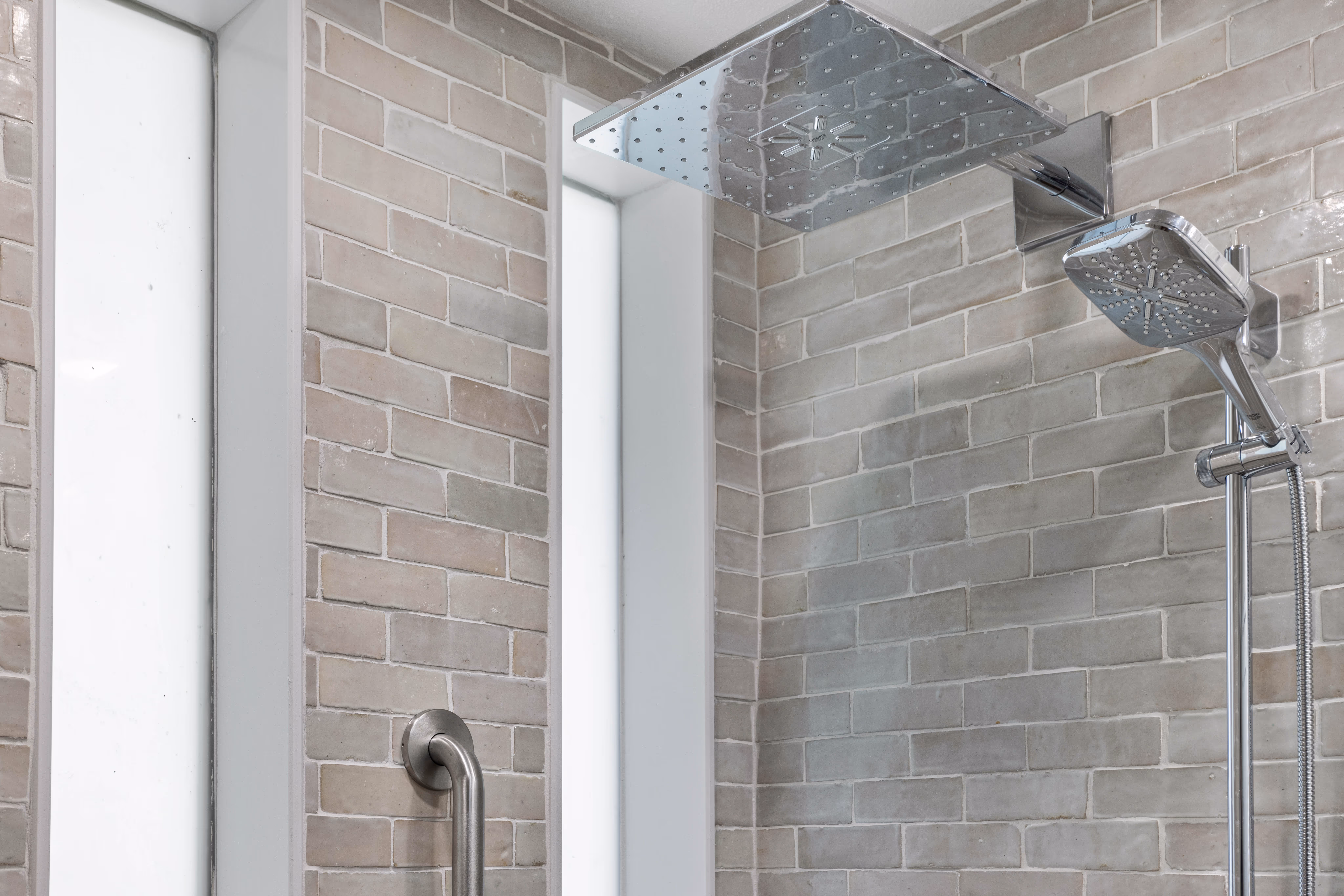 Modern bathroom vanity with dual sinks
